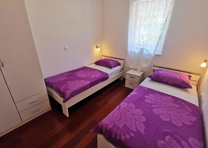 In 5738 Crikvenica